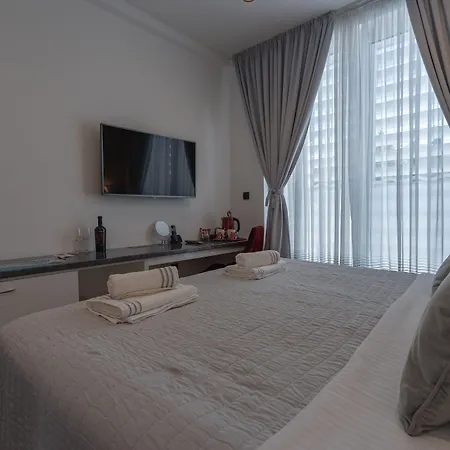 Sky & Sun Luxury With Private Parking In The Garage 4* Zadar