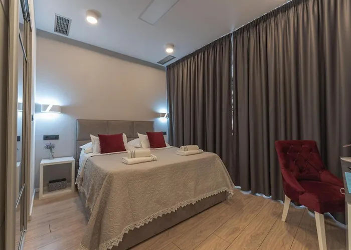 Sky & Sun Luxury With Private Parking In The Garage 4* Zadar